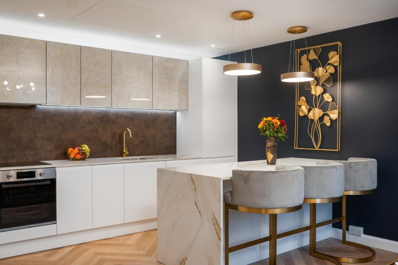 London'S Modern Nuance Apartment - Battersea Экстерьер фото